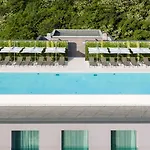 Hotel Hilton Como