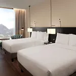 Hilton 4*