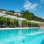 Hilton Como