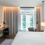 Ξενοδοχείο Hilton 4*