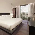 Hilton Όπως