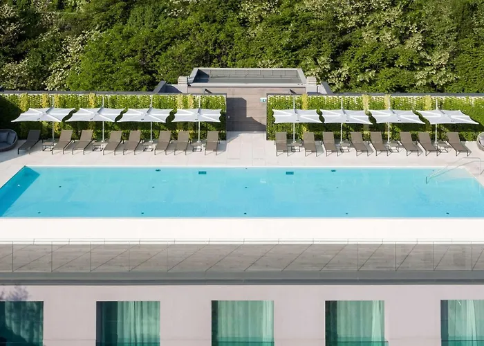 Hotel Hilton Como