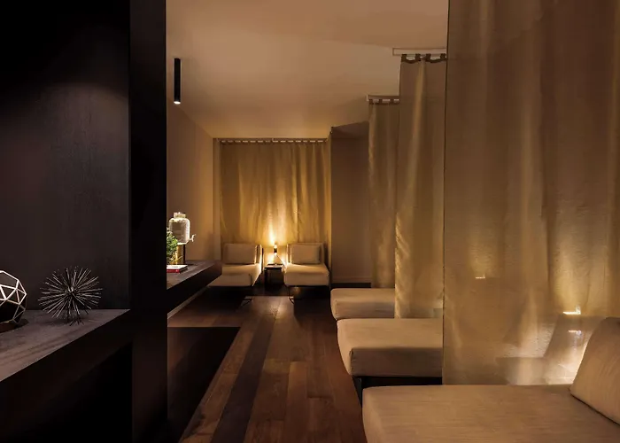 Hilton Hotel Como