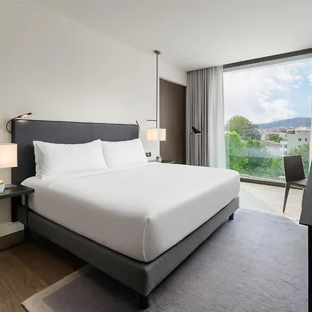 Hilton 4* Como