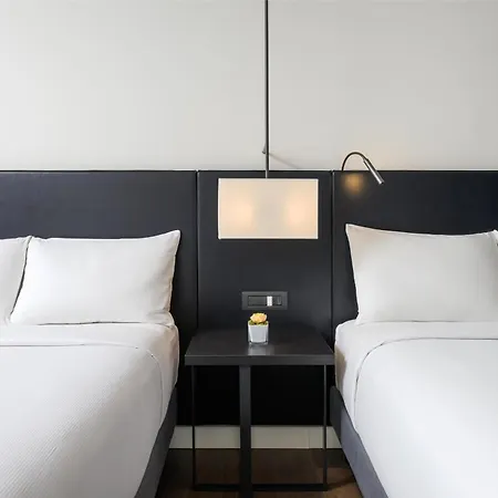 Hilton 4* Como
