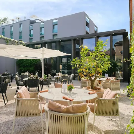 Hilton 4* Côme