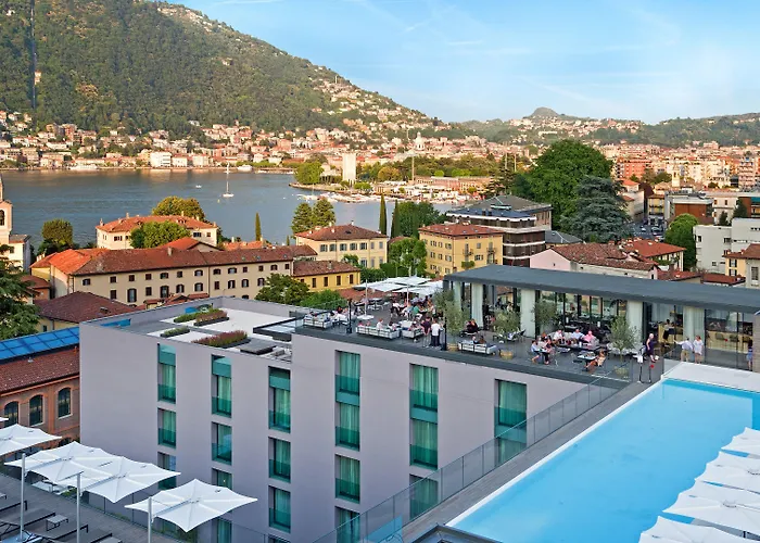 Hilton 4* Como