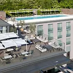Hilton Como